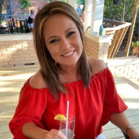Julie Nabholz