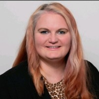 Verena M. Roos (gerne per Du)