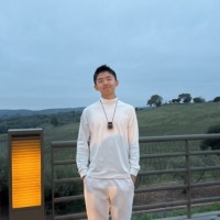 Zeyao Yang