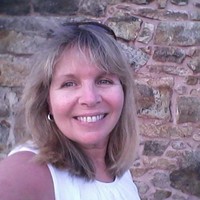 Suzanne Lessels