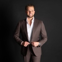 Dylan Francis