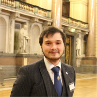 Tom McLoughlin