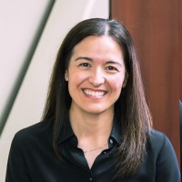 Stephanie Dell, Chrl