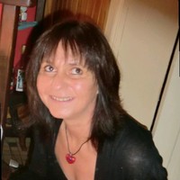 Corinne Puche