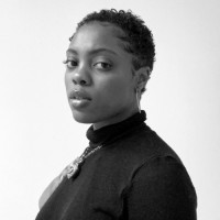 Essence Mack