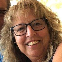 Debbie Lapierre