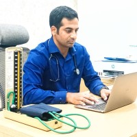 Dr Nithin Reddy