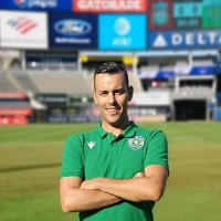 Mauro Cruz