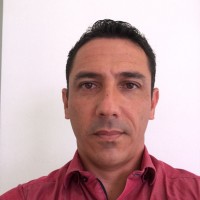LARRI PERES