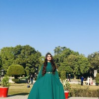 Zoya Khan