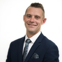 Zak Menhennett