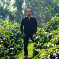 Néstor R. Ruiz Castro