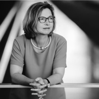 Bettina M. Wiesmann
