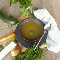 Gloria Solange Mugemangango