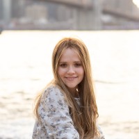 Esther Rubinov