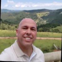 Marcelo B Oliveira
