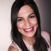 Laura Álvarez Calderòn