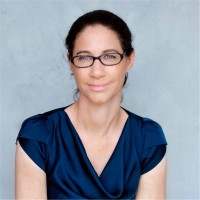 Claire R.