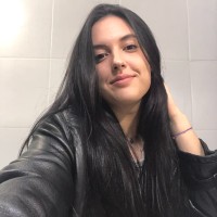 Layla Postigo