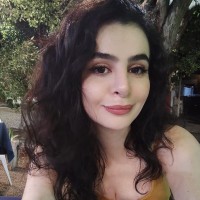 Kelly Prado Figueira