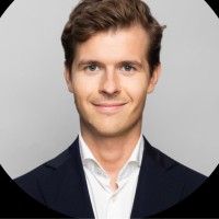 Elias Larsson