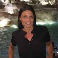 Marcela Castro