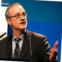 Stefan Schmitz