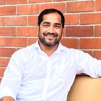 Vivek Tomar