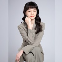 Carrie Lin
