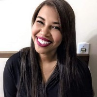 Juliana Patrícia Vasconcelos