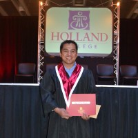 Jay R De Castro