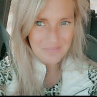 Sara Davis
