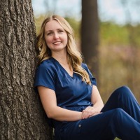 Emily Leifholt Pt, Dpt