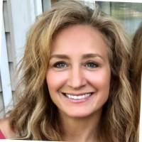 Kellie Steele, Rn, Bsba