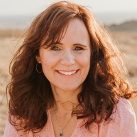 Julie Hawkes