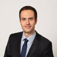 Dr. Matthias Bucher