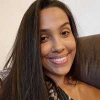 Camille Menezes Neuburger