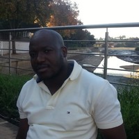 Michael Tshinanne