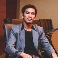 Clifford Bustillo