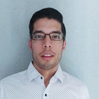 Byron Flores