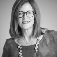 Helen O'Loughlin. Gadigal Country