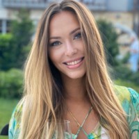 Eszter Iván