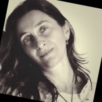 Daniela V. Di Bella