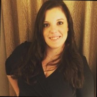 Erin Lynch, Ea
