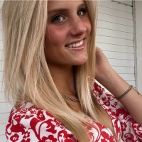 Roos M.