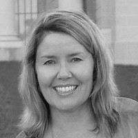 Nicole Quinn Angsten