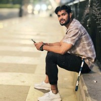 PRAVEEN V