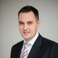 Zoltán Tőzsér