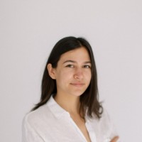 Helene De Mello