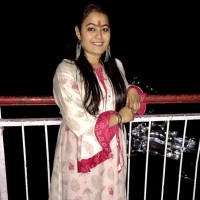 Tanya Zakmultani